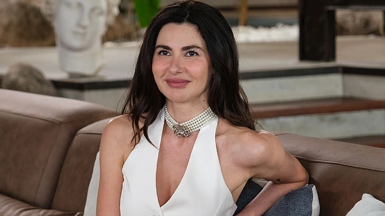Nesrin Cavadzade