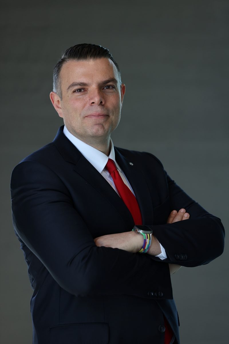 Abdi İbrahim ilaçta elektronik kullanma talimatı dönemini başlattı