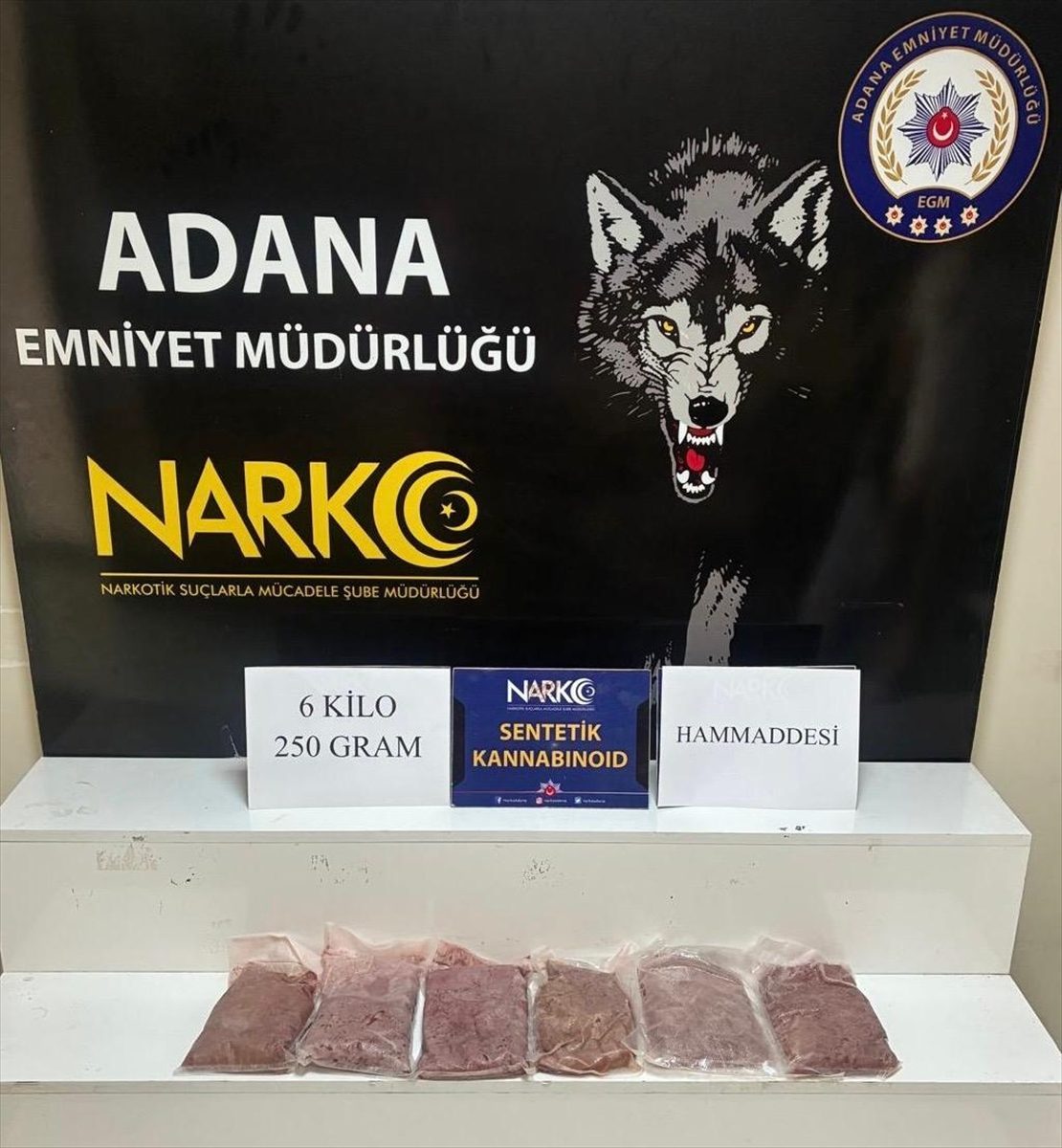 Adana’da otomobilde 6 kilo 250 gram sentetik uyuşturucu ele geçirildi