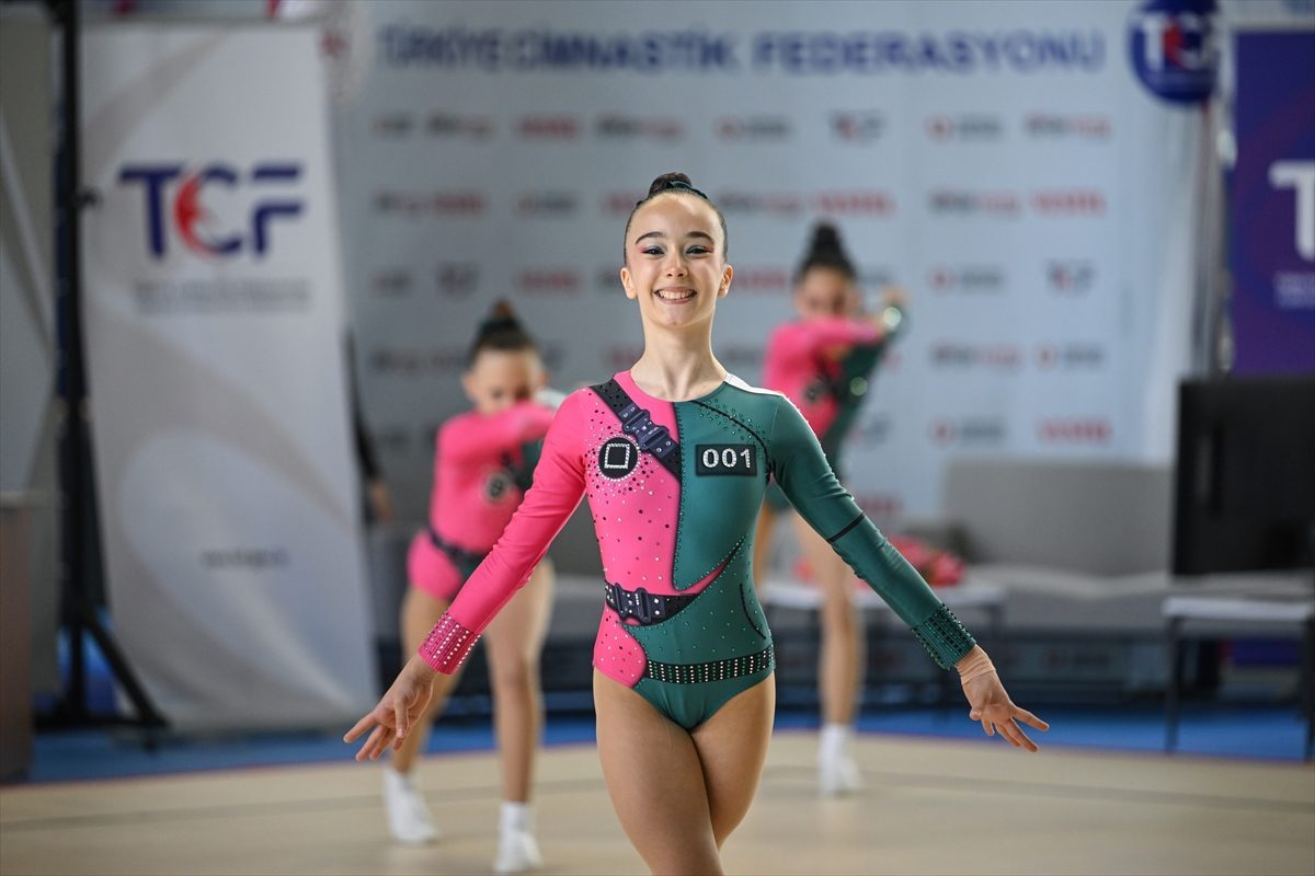 Aerobik Cimnastik Federasyon Kupası başladı