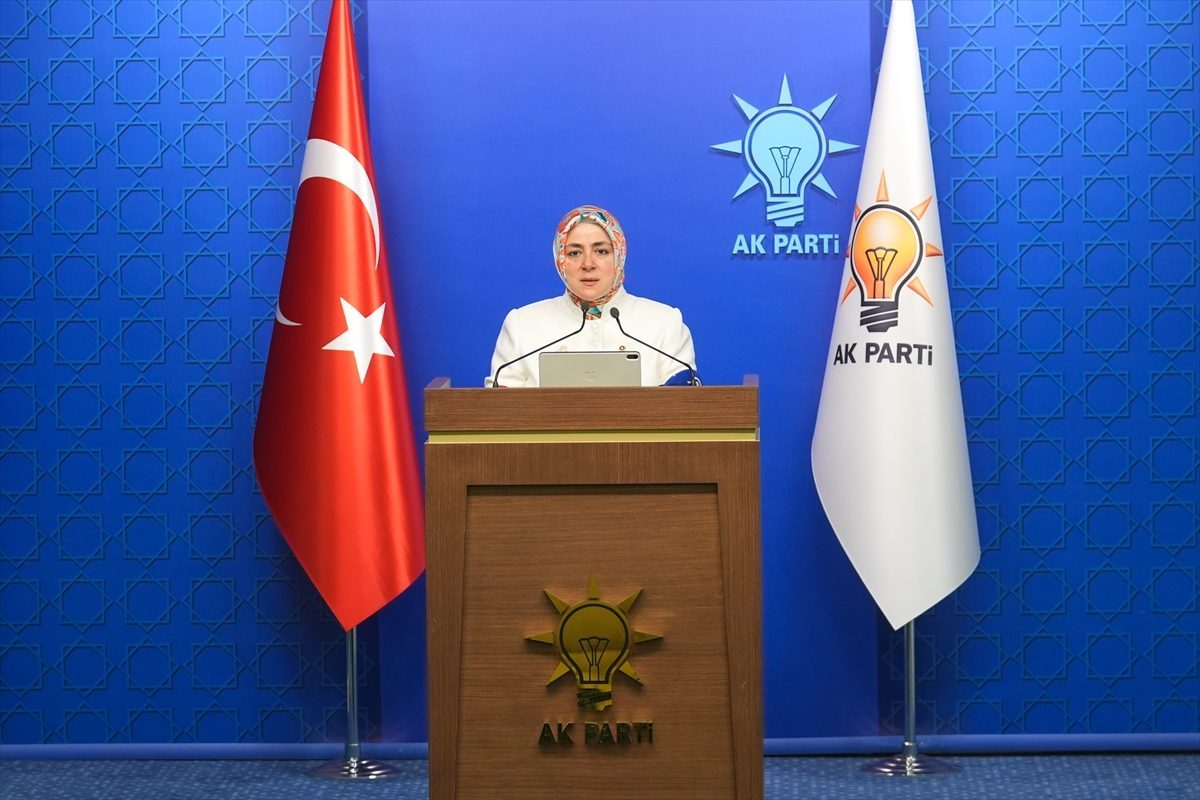 AK Parti Kadın Kolları Başkanı Ercan, “Kadın Politikaları İstişare Toplantısı”na ilişkin açıklamada bulundu: