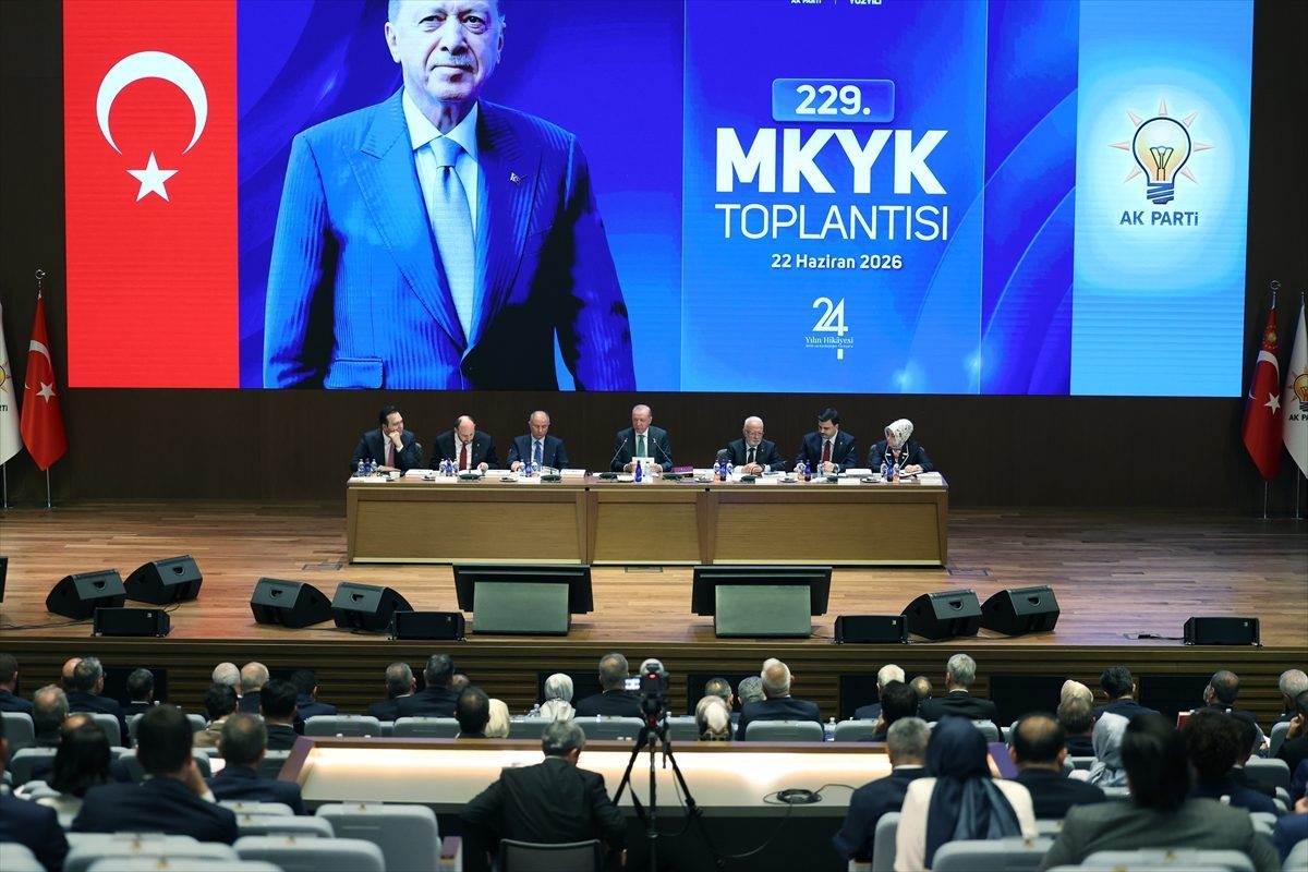 AK Parti MKYK Toplantısı başladı