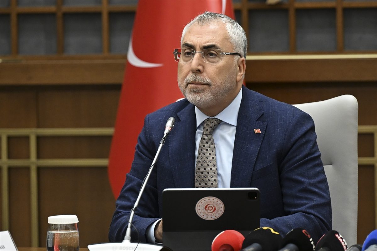 Bakan Işıkhan, medyada nitelikli iş gücünün artırılmasına yönelik protokolün imza töreninde konuştu: