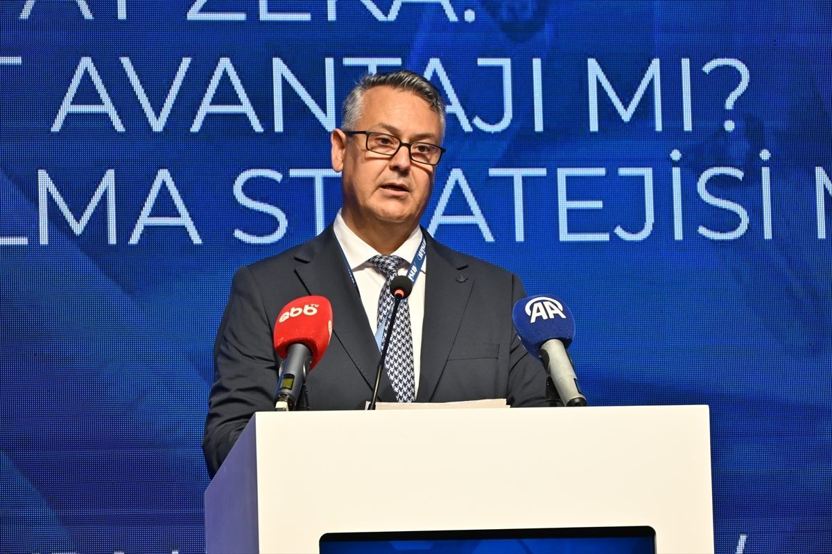 Antalya’da “ANSİAD Yapay Zeka Zirvesi” düzenlendi