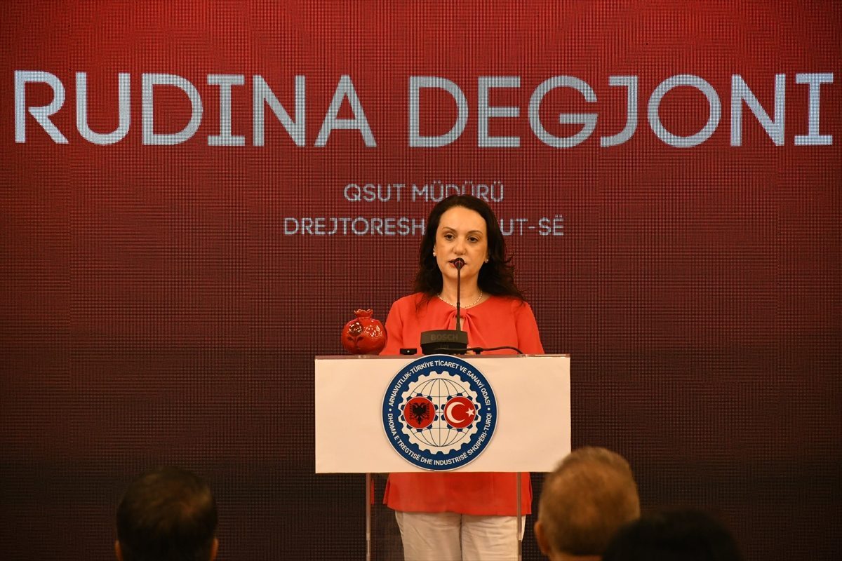 Arnavutluk’ta “Kan bağışla, umut ol” etkinliği