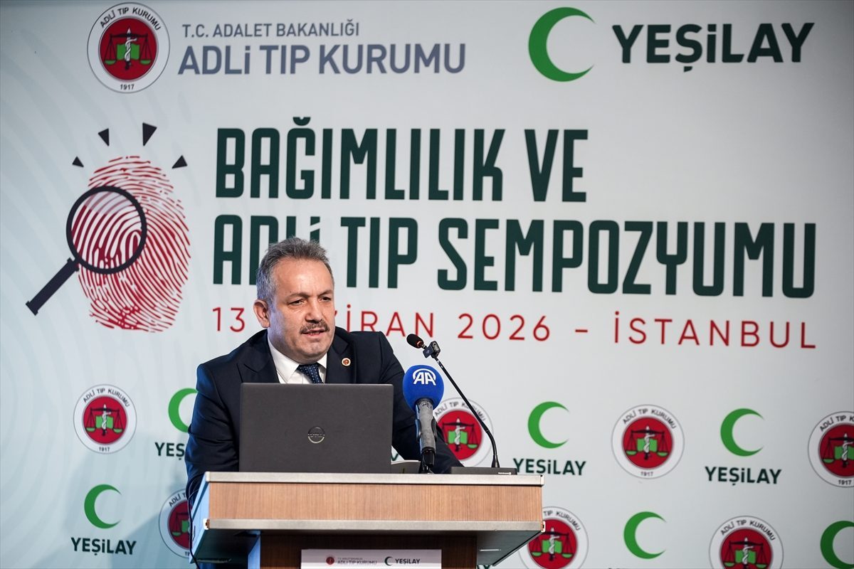 “Bağımlılık ve Adli Tıp Sempozyumu” İstanbul’da düzenlendi