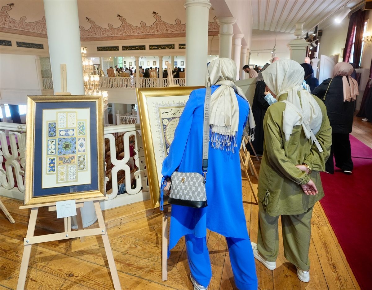 “Bahariye Sanat Atölyeleri Yıl Sonu Öğrenci Sergisi” kapılarını açtı