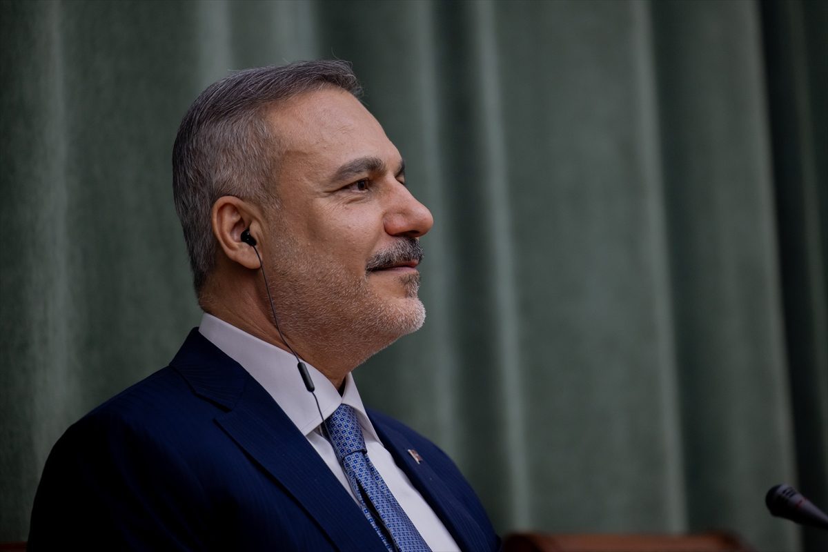 Bakan Fidan’a Moskova Devlet Uluslararası İlişkiler Enstitüsünden “fahri doktora” ünvanı