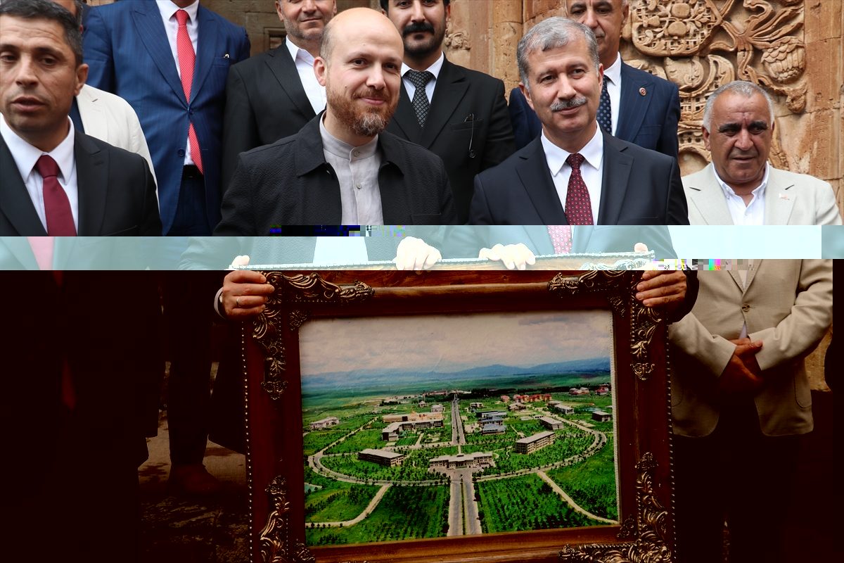 Bilal Erdoğan, İshak Paşa Sarayı’nda gençlerle buluştu: