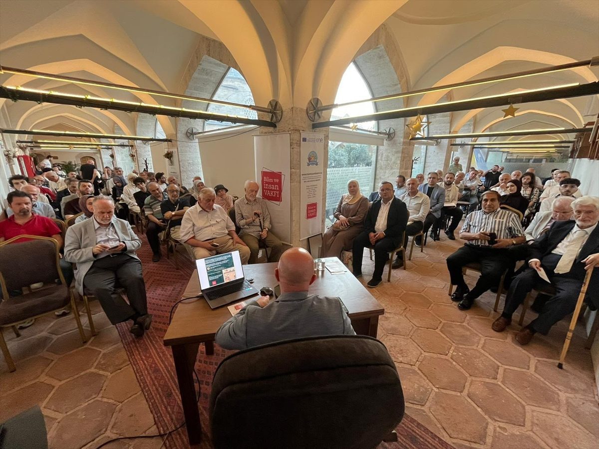 Bilim ve İnsan Vakfı, Semiz Ali Paşa’yı akademik programla andı