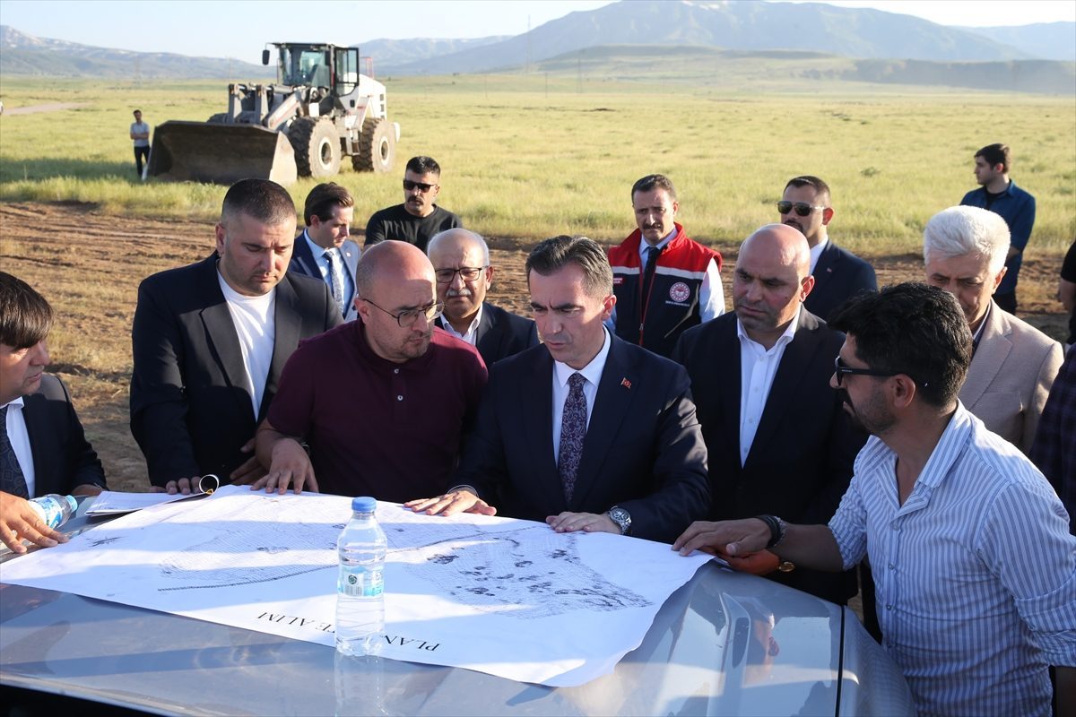 Bitlis’te 128 hektar alana ilave organize sanayi bölgesi kuruluyor