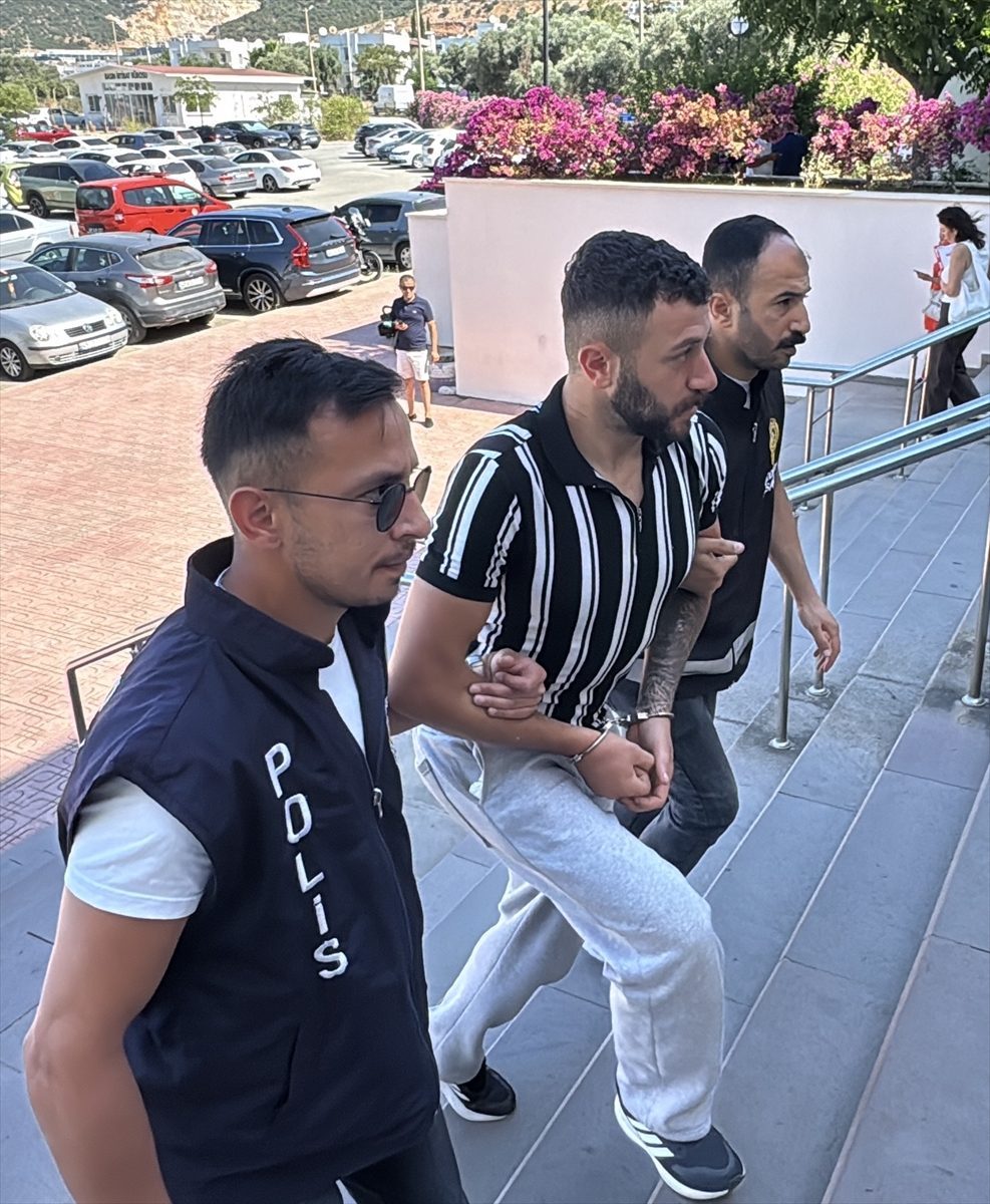 Bodrum’da bir kişiyi silahla yaralayan zanlı tutuklandı
