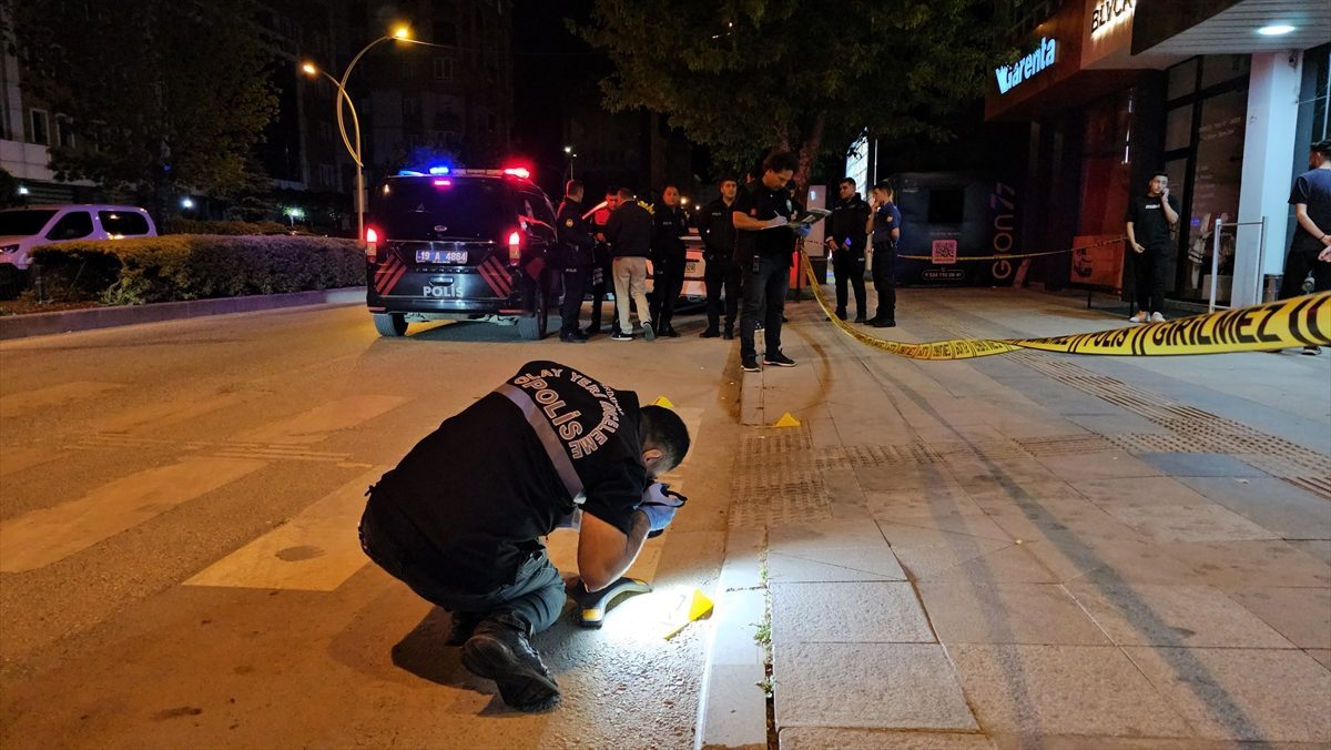 Çorum’da silahlı saldırıya uğrayan otel işletmecisi yaralandı