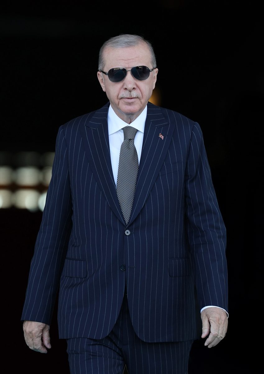 Cumhurbaşkanı Erdoğan, Polonya Cumhurbaşkanı Nawrocki’yi resmi törenle karşıladı