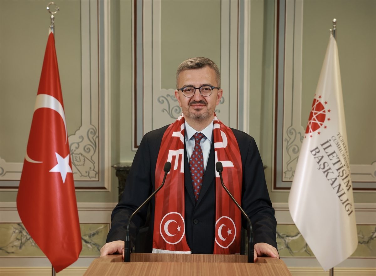 Cumhurbaşkanlığı İletişim Başkanı Duran’dan A Milli Futbol Takımı’na video mesaj: