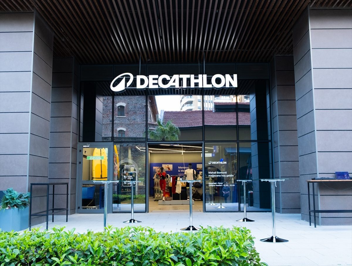 Decathlon İzmir’deki yeni mağazasını Mahall Bomonti’de açtı