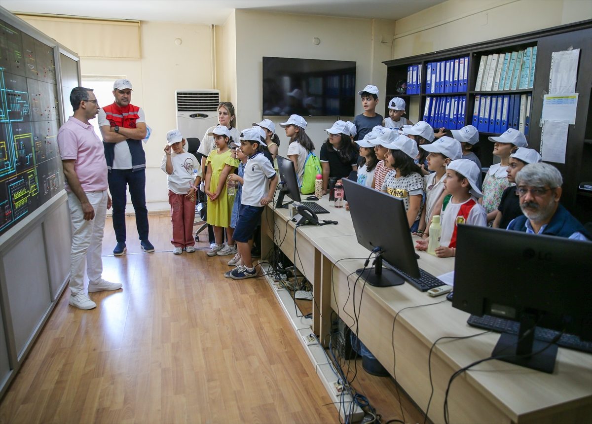 Diyarbakır’da 2 yılda 10 bin 143 öğrenci suyun kullanımı konusunda bilinçlendirildi