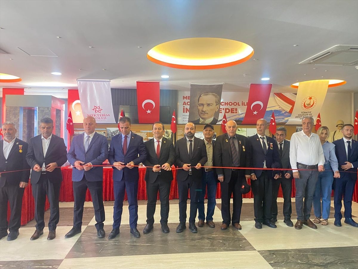 Diyarbakır’da “Çanakkale Savaş Objeleri ve Fotoğraf Sergisi” açıldı