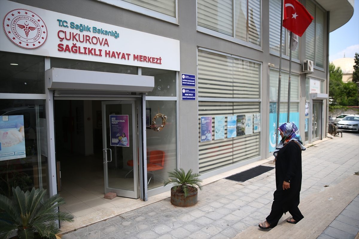 Doktor tavsiyesiyle gittiği Sağlıklı Hayat Merkezi sayesinde meme kanserini yendi