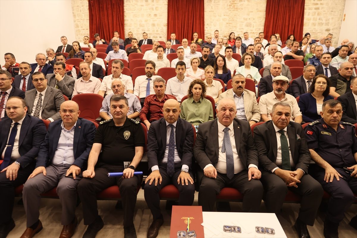 Edirne’de İş Sağlığı ve Güvenliği Bilgilendirme Toplantısı yapıldı