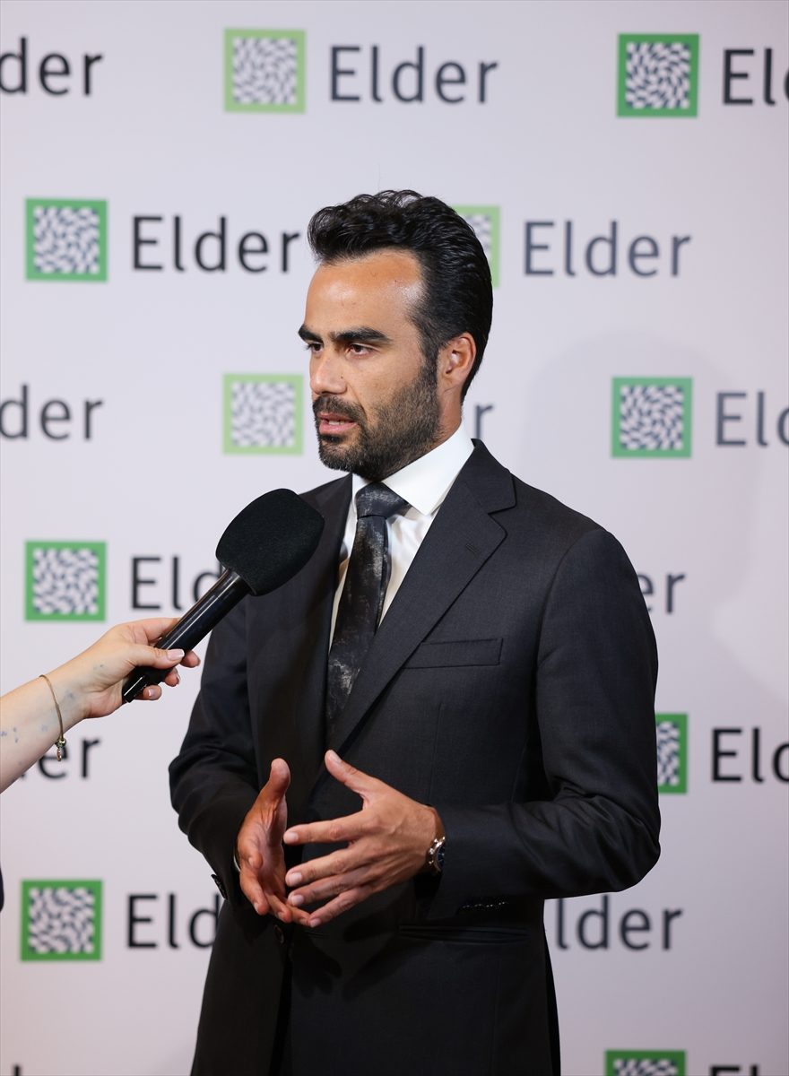 Elder Başkanı Erdeniz, elektrik dağıtım şebekeleri için 50 milyar dolar yatırım gerektiğini belirtti: