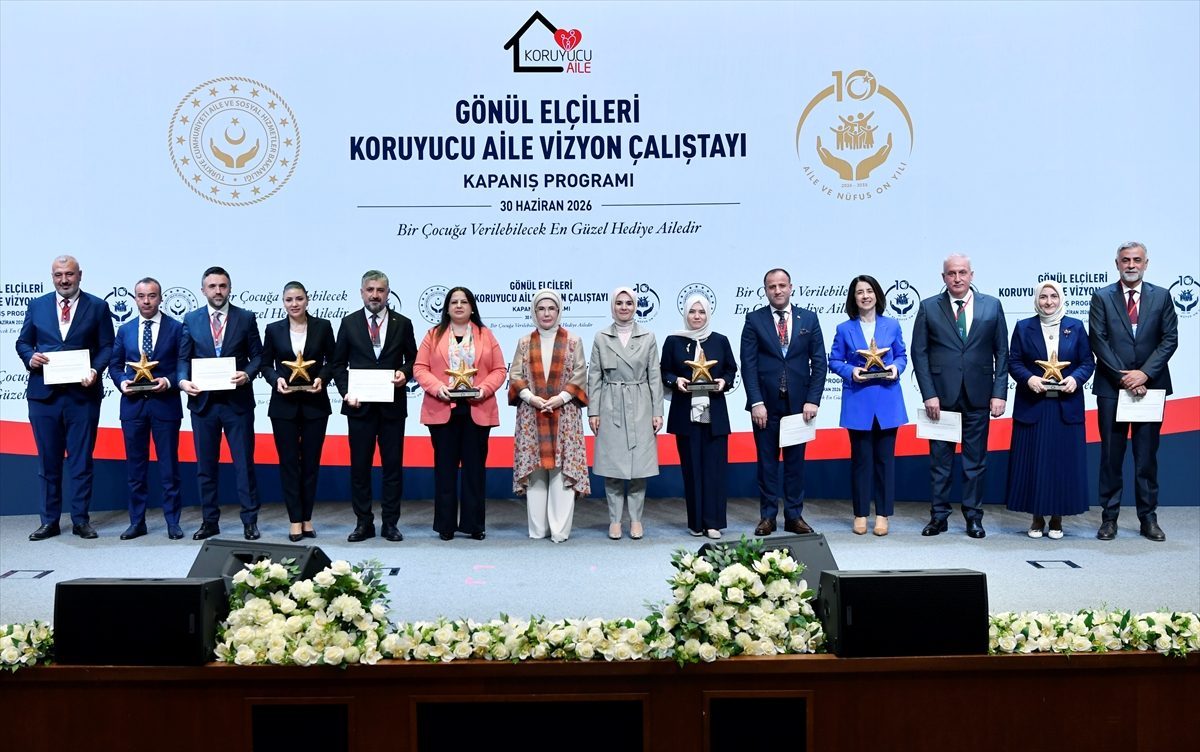 Emine Erdoğan, “Gönül Elçileri Koruyucu Aile Vizyon Çalıştayı Kapanış Programı”nda konuştu: