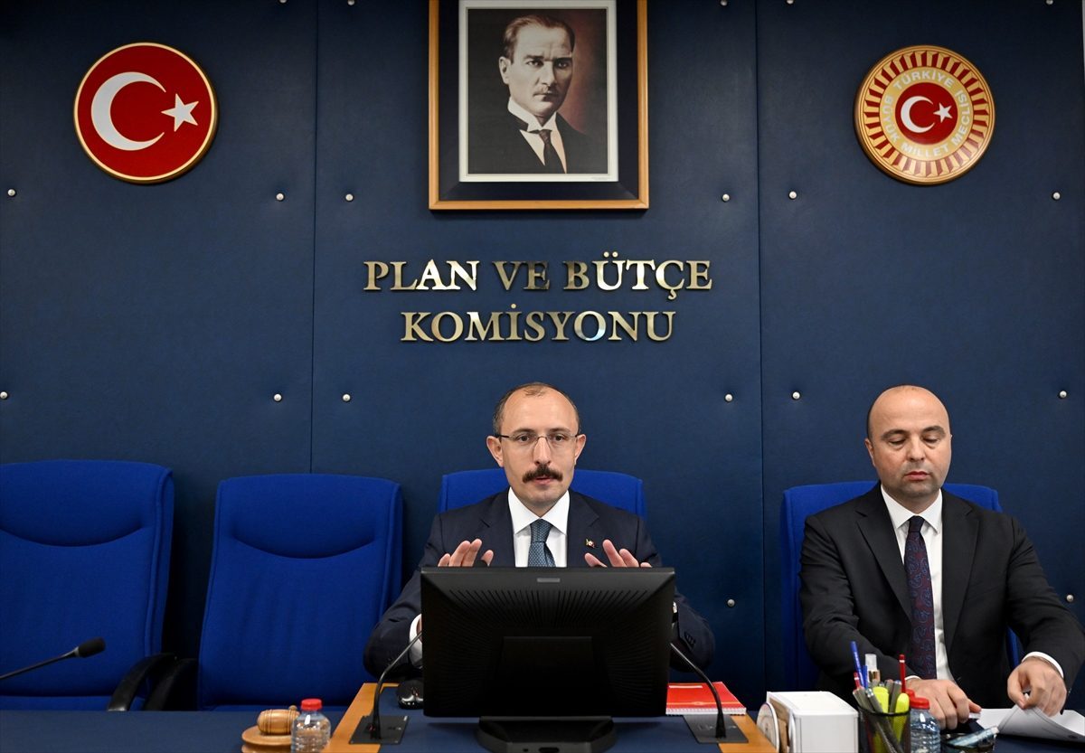 Emniyet Teşkilatı ve basına yönelik düzenlemeleri de içeren kanun teklifi, Plan ve Bütçe Komisyonu’nda