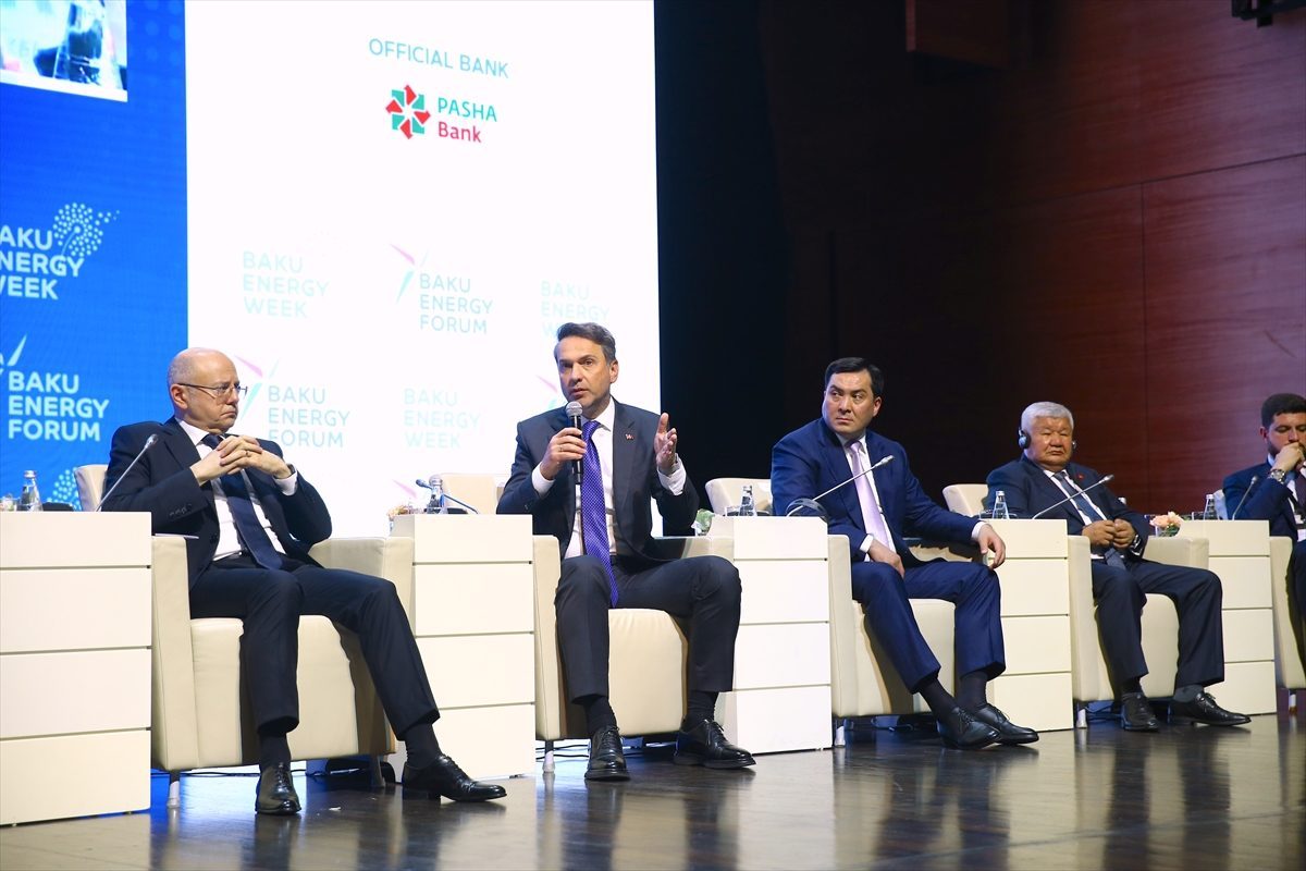 Enerji ve Tabii Kaynaklar Bakanı Bayraktar, Bakü Enerji Forumu’nda konuştu: