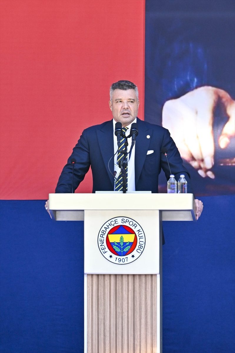 Fenerbahçe Başkanı Sadettin Saran, son kez genel kurul üyelerine seslendi