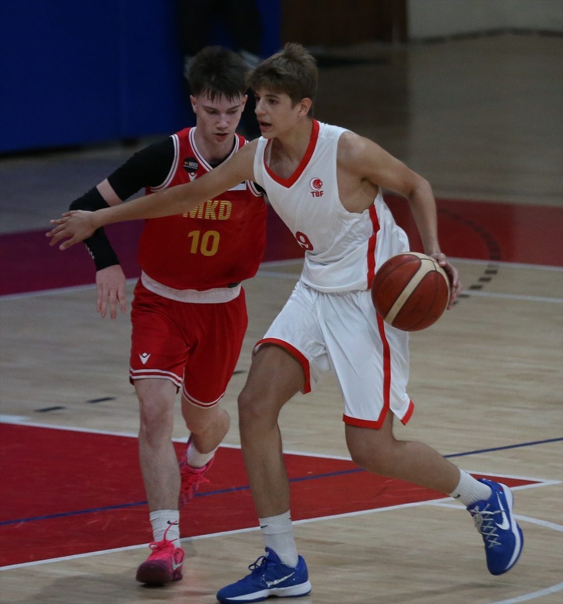 FIBA Altyapı Gelişim Projesi’nin final kampı, Çanakkale’de başladı