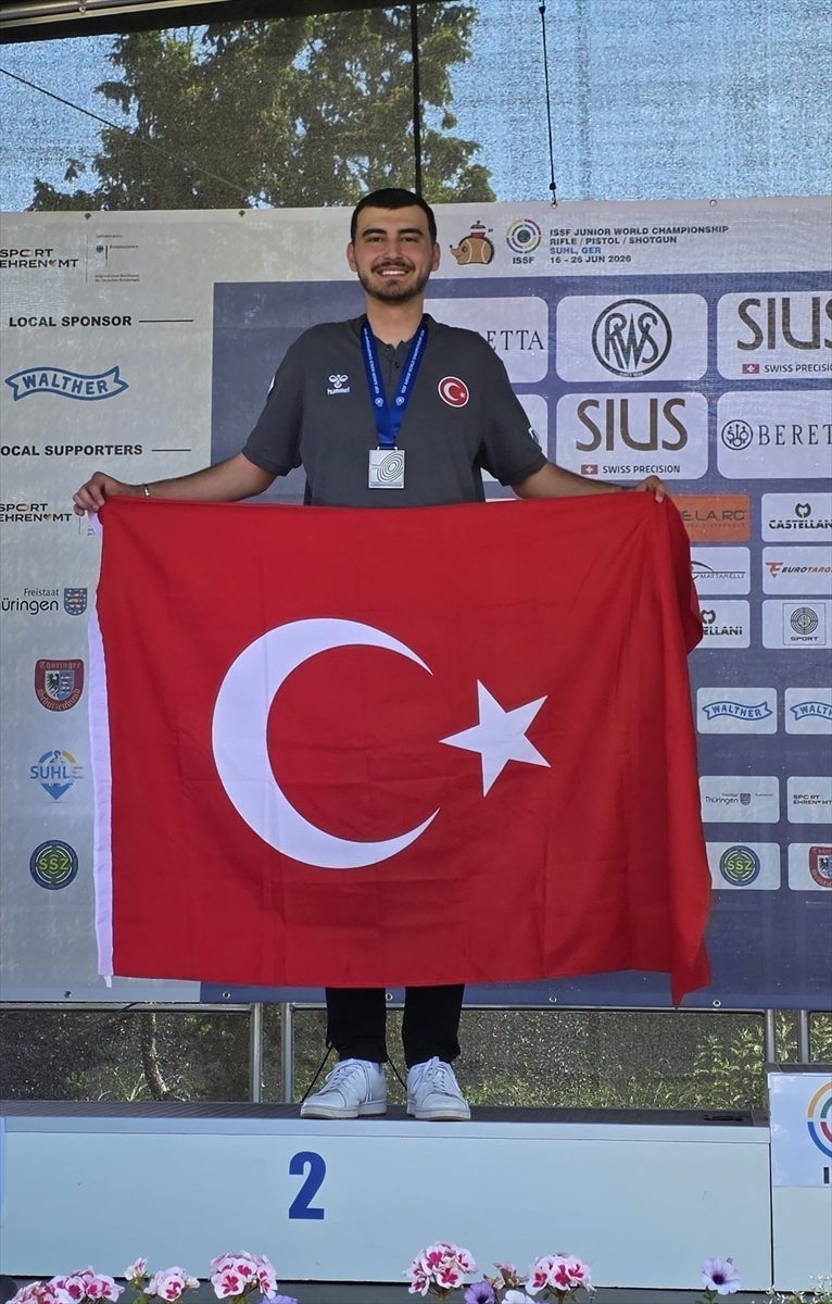 Genç atıcı Fahrettin Can Er, dünya ikincisi oldu