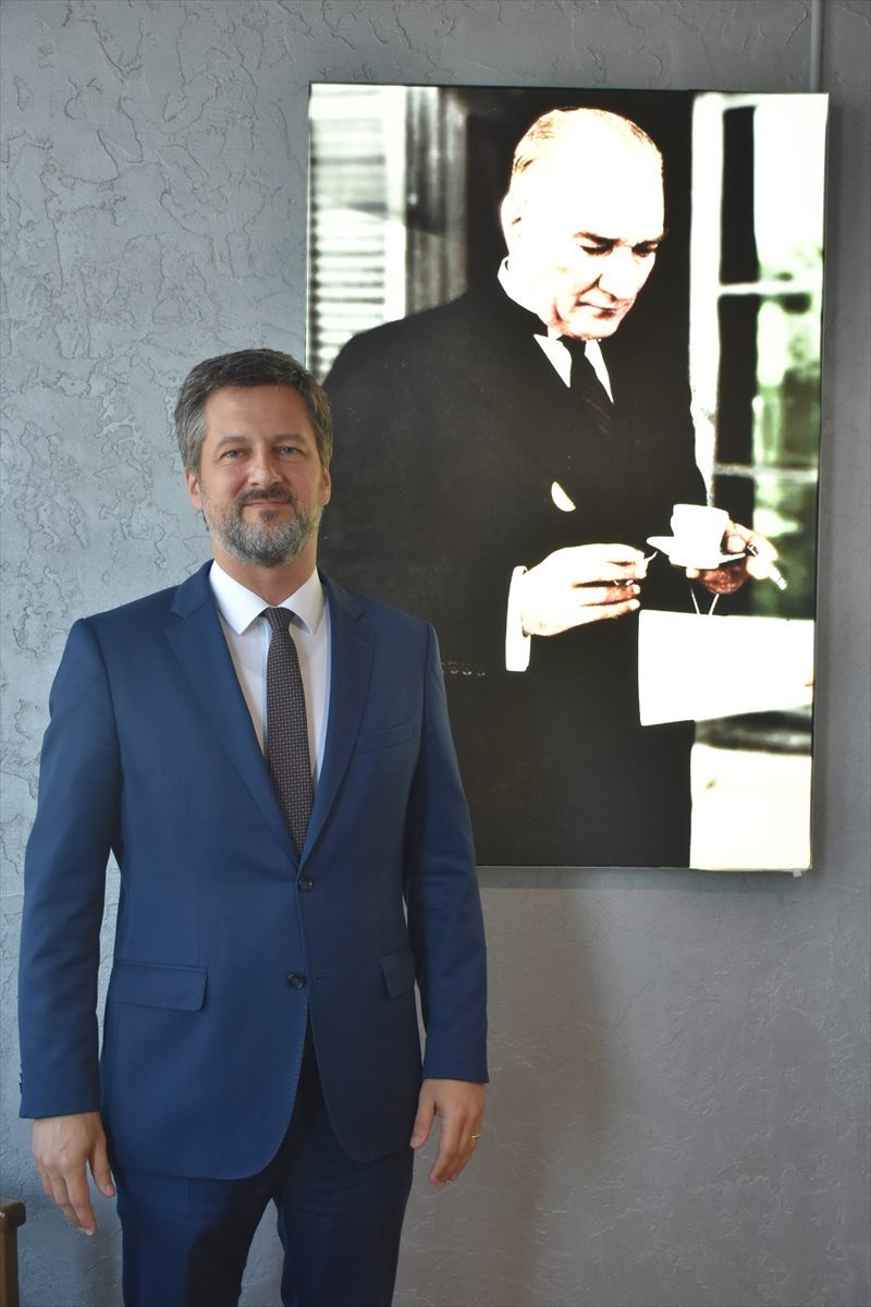Görev süresi dolan Macaristan’ın Ankara Büyükelçisi Matis, Türkiye’den “kalbinin bir parçasını” bırakarak ayrılıyor: