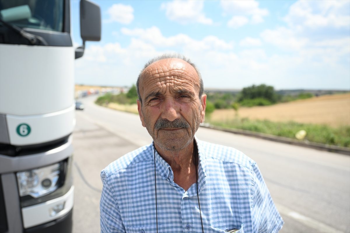 Hamzabeyli Sınır Kapısı’nda 23 kilometrelik tır kuyruğu oluştu
