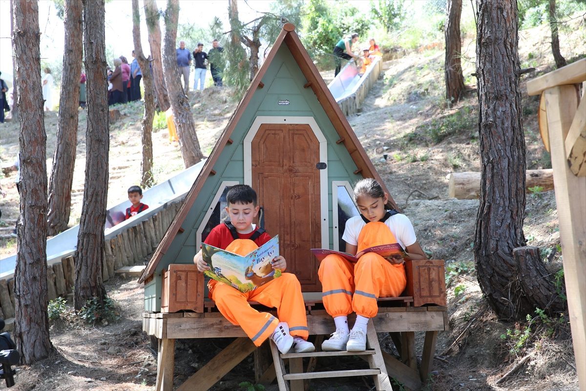 Hatay’da orman ve doğa okulu atölyeleri açıldı