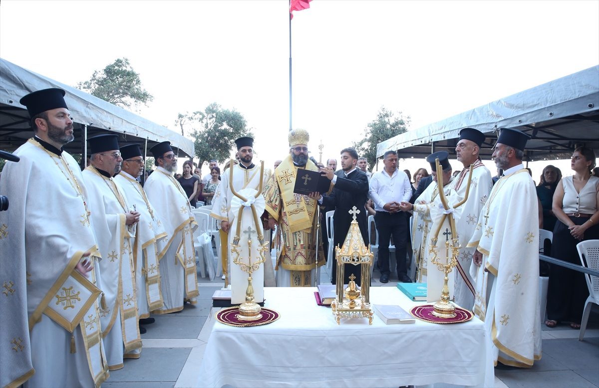 Hatay’da St. Pierre Aziz Petrus ve Pavlus Bayramı kutlanıyor