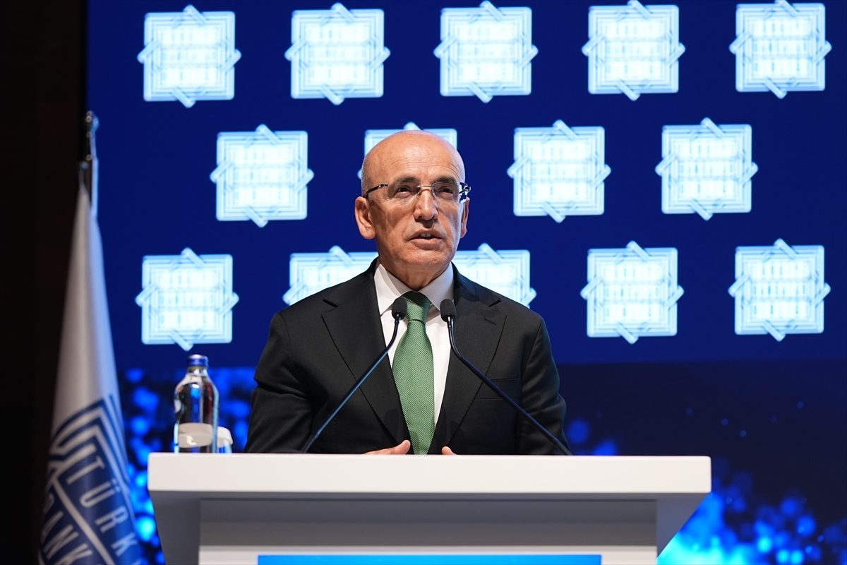 Hazine ve Maliye Bakanı Şimşek, TBB Genel Kurulunda konuştu: (1)