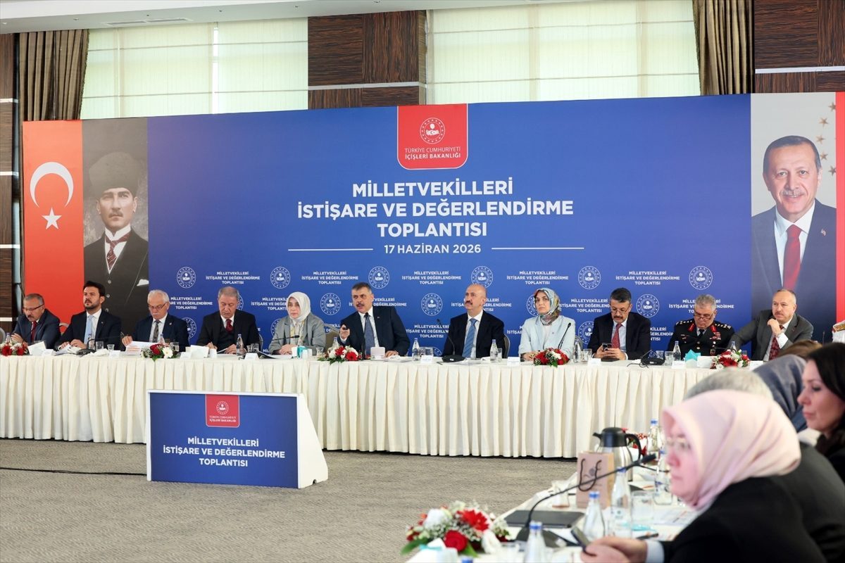 İçişleri Bakanı Çiftçi, “Milletvekilleri İstişare ve Değerlendirme Toplantısı”na katıldı:
