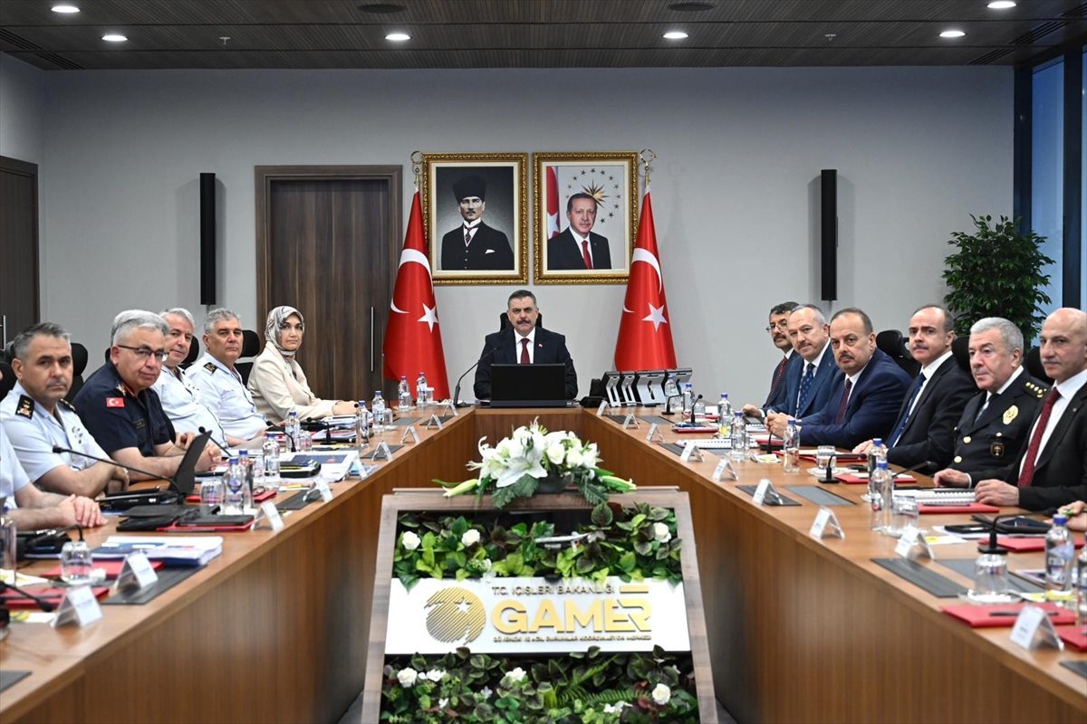 İçişleri Bakanlığı’nda NATO Zirvesi kapsamında güvenlik tedbirlerine ilişkin toplantı yapıldı