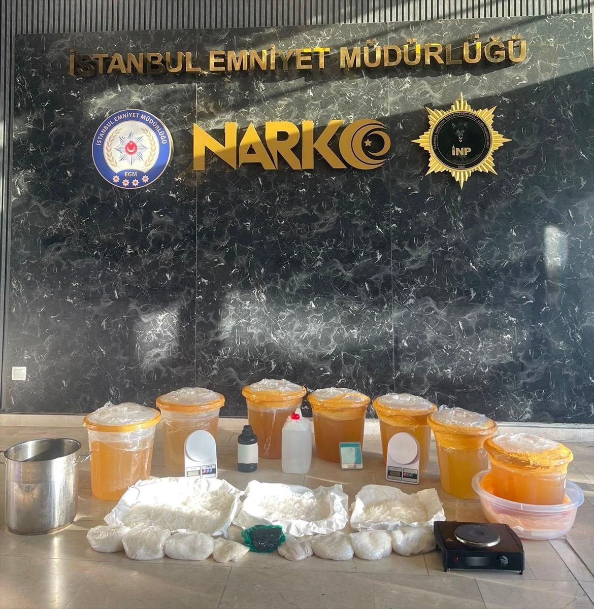 İstanbul’da 89 kilo 900 gram uyuşturucu ele geçirildi