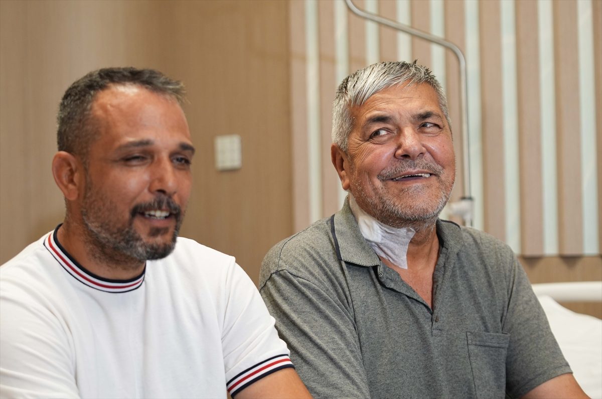 İzmir’de organ nakli ameliyatı olan babalar sağlığına kavuştu