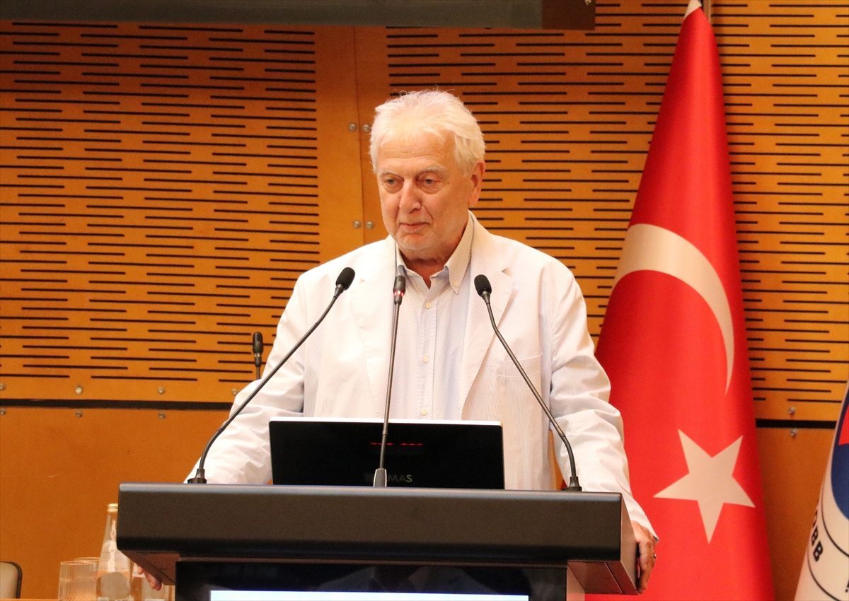 İzmir’de yeşil dönüşümde başarı sağlayan firmalara ödül verildi