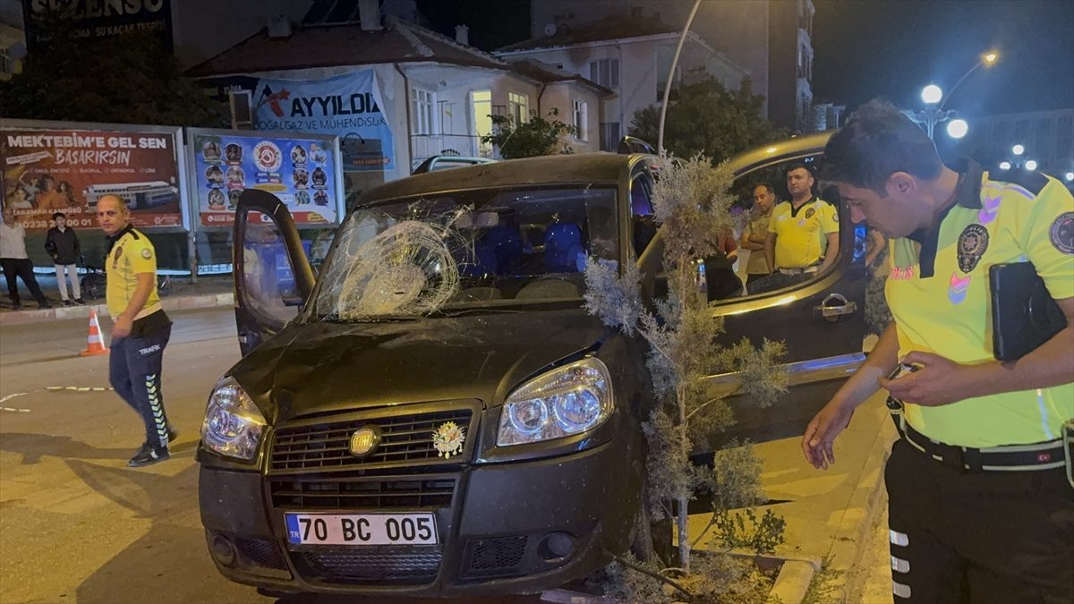 Karaman’da hafif ticari aracın çarptığı temizlik işçisi öldü