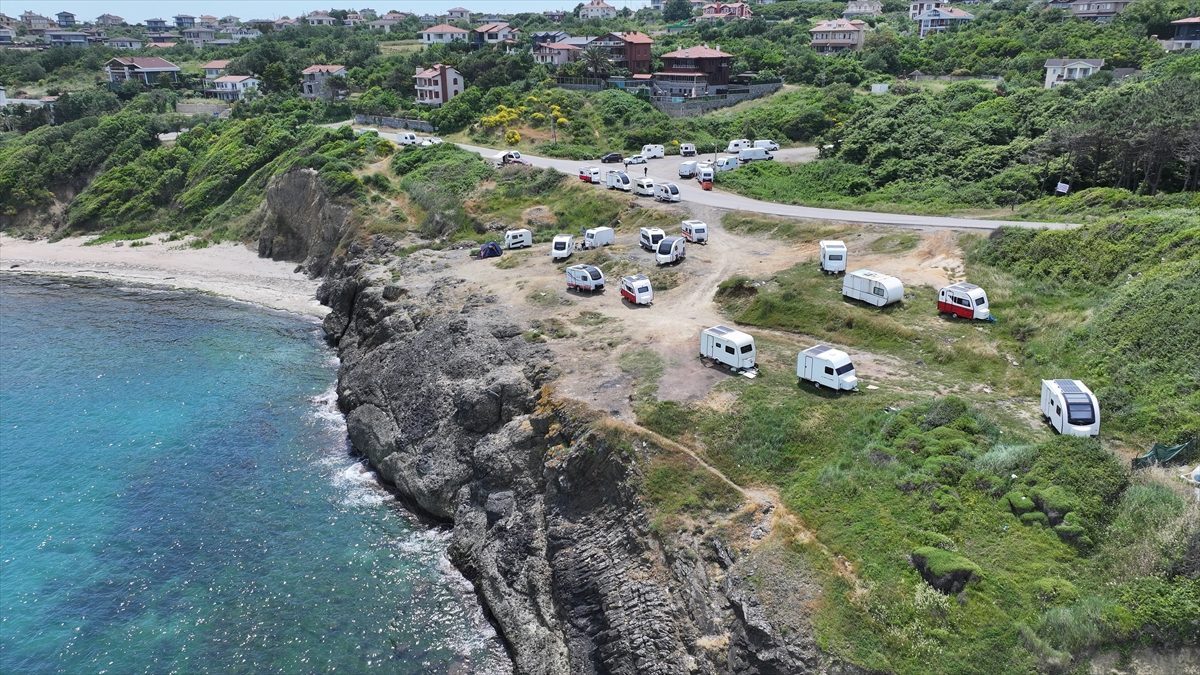 Karavancılar dört mevsim Beykoz Riva Sahili’ni tercih ediyor