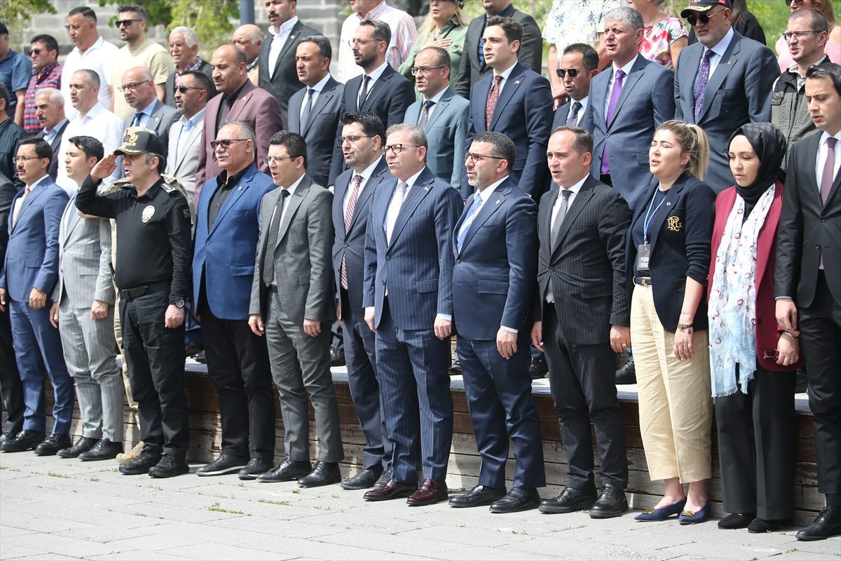 Kars’ta “Yaşayan Miras Şöleni” başladı