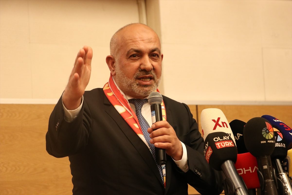 Kayserispor Kulübü’nde başkanlığa Ali Çamlı seçildi