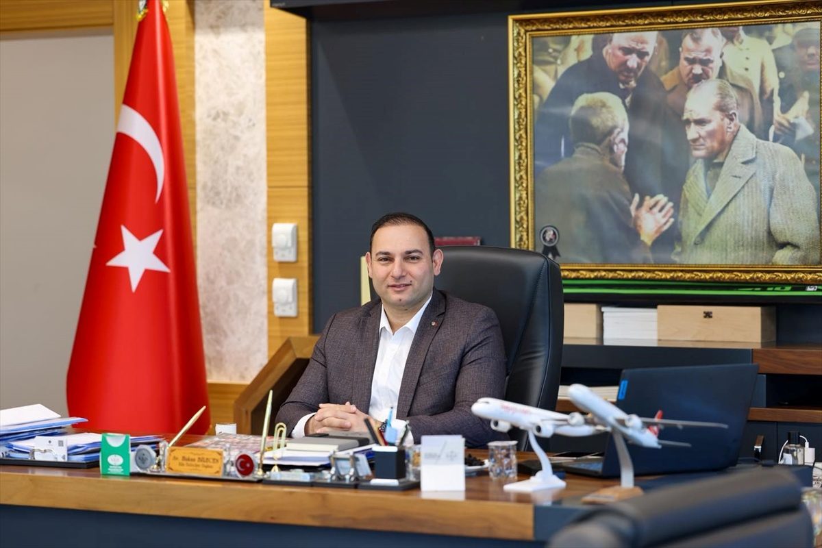 Kilis Belediye Başkanı Hakan Bilecen, CHP’den istifa etti: