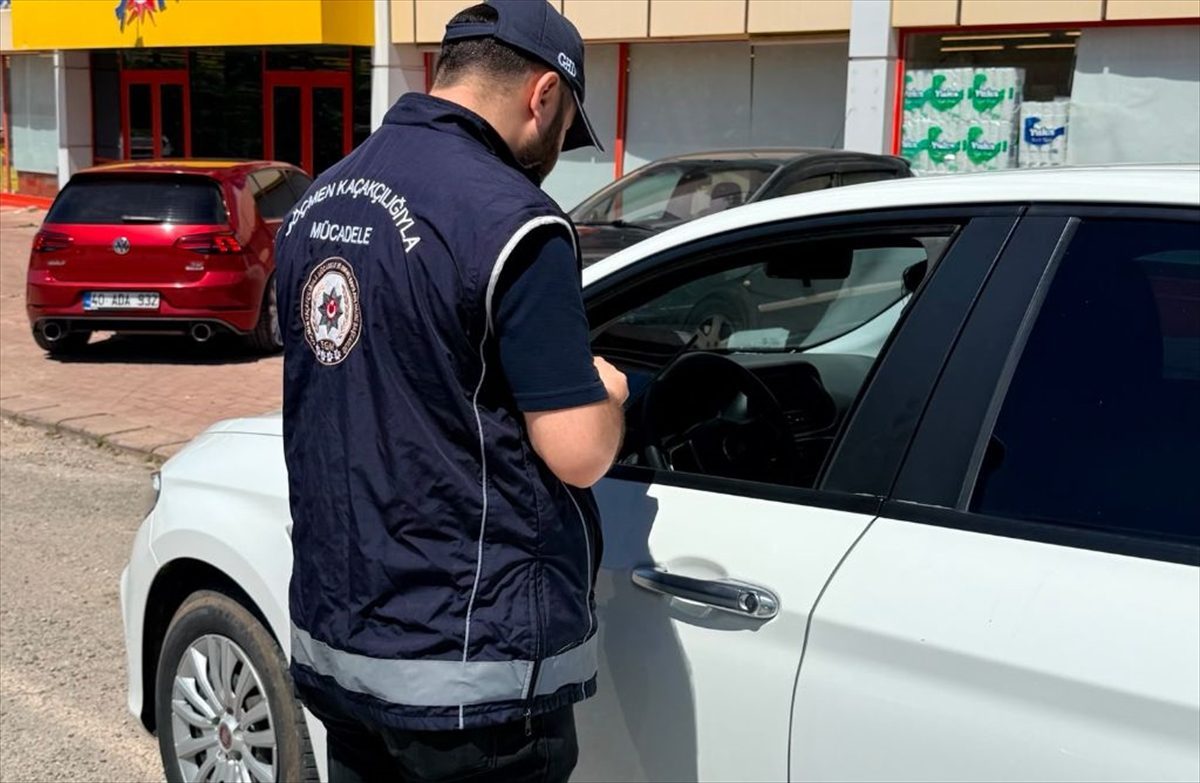 Kırşehir’de 12 düzensiz göçmen yakalandı
