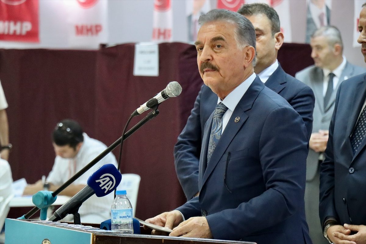 MHP Genel Sekreteri Büyükataman, partisinin Gemlik İlçe Başkanlığı Kongresi’nde konuştu: