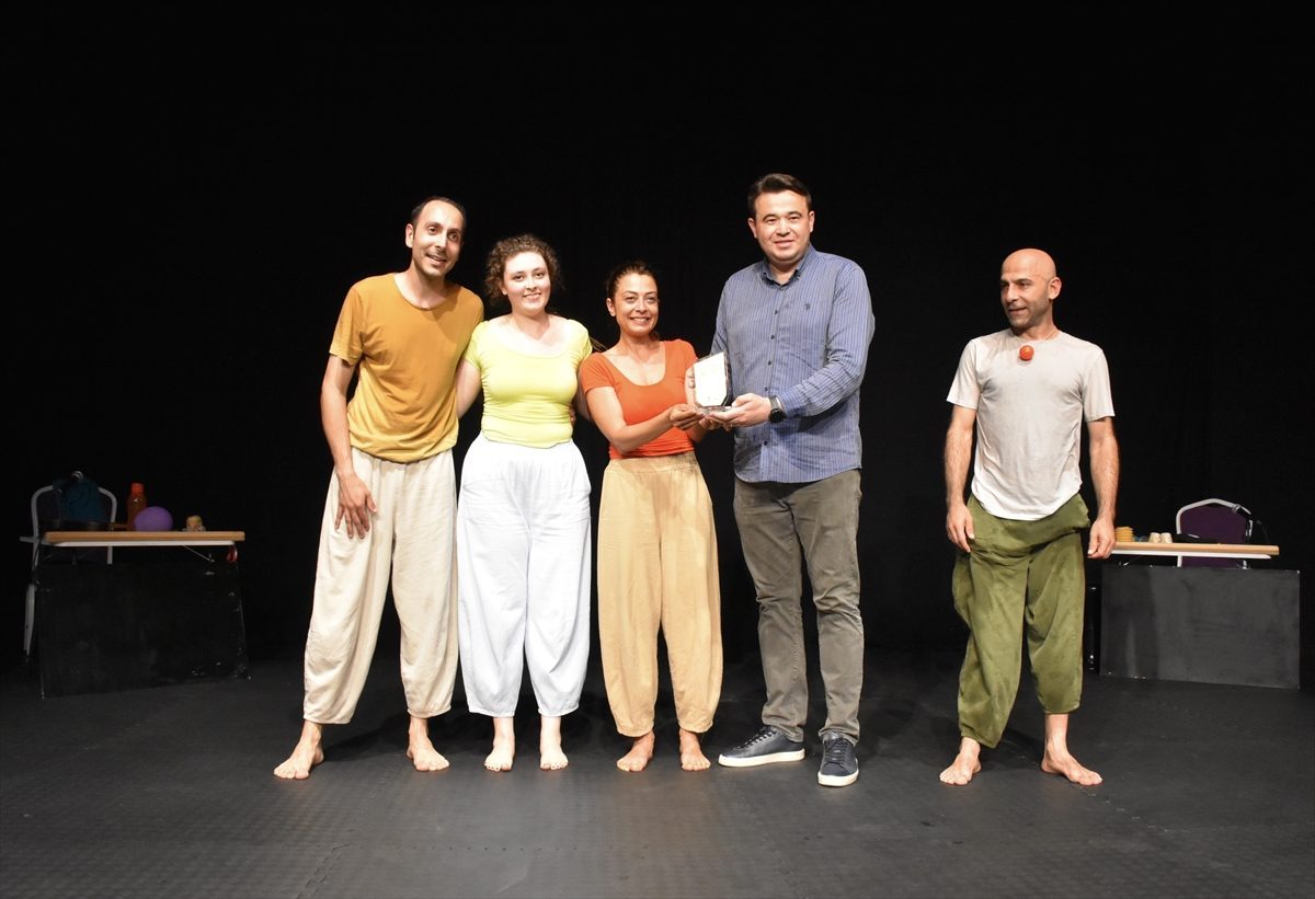 Ordu’da “10. Ordu Uluslararası Çocuk ve Gençlik Tiyatroları Festivali” sürüyor