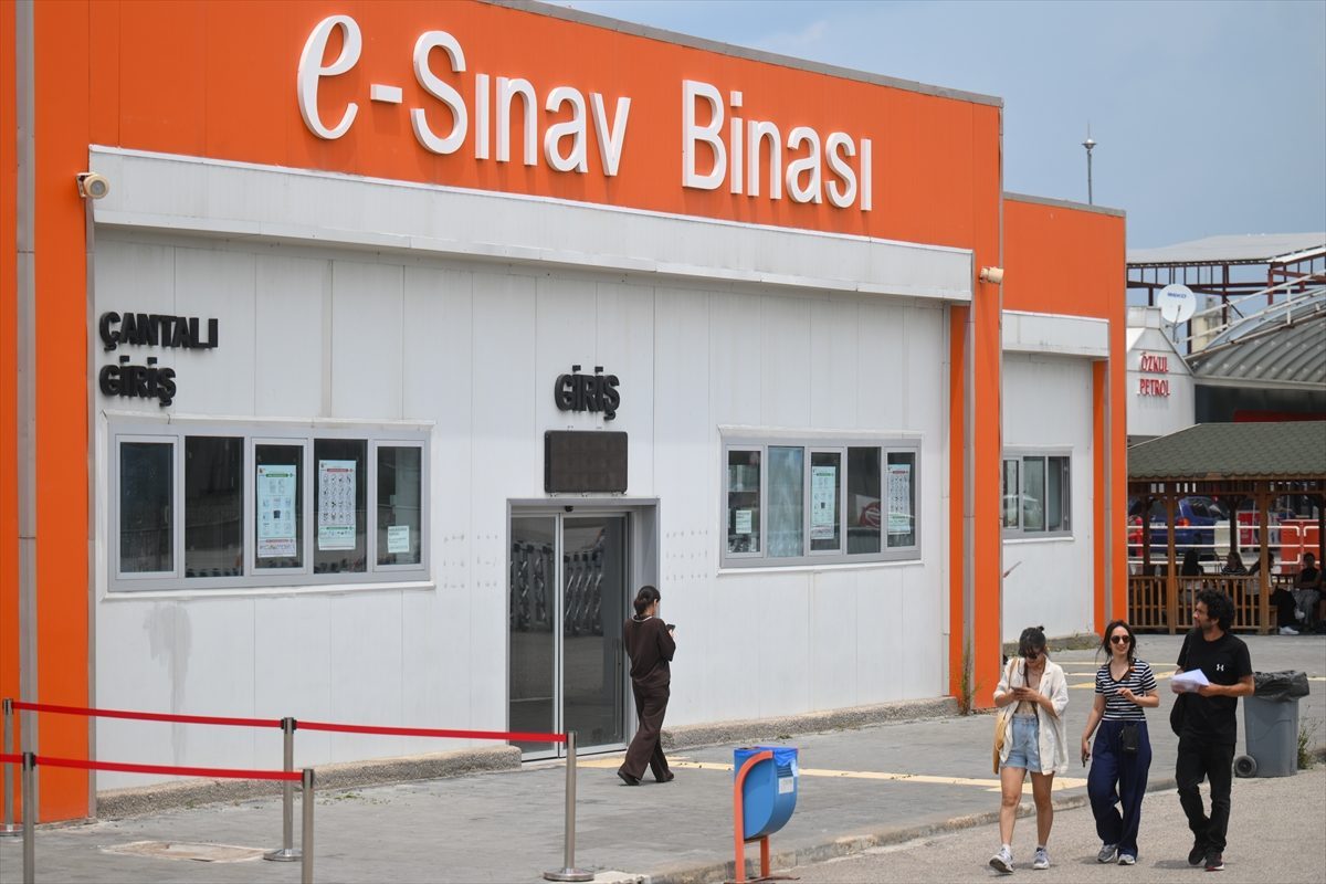 ÖSYM, elektronik sınavlarını tüm üniversitelerde yapmayı hedefliyor